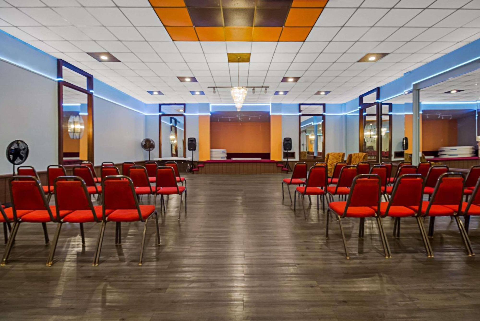 Rodeway Inn Conference Center Beaumont Ngoại thất bức ảnh