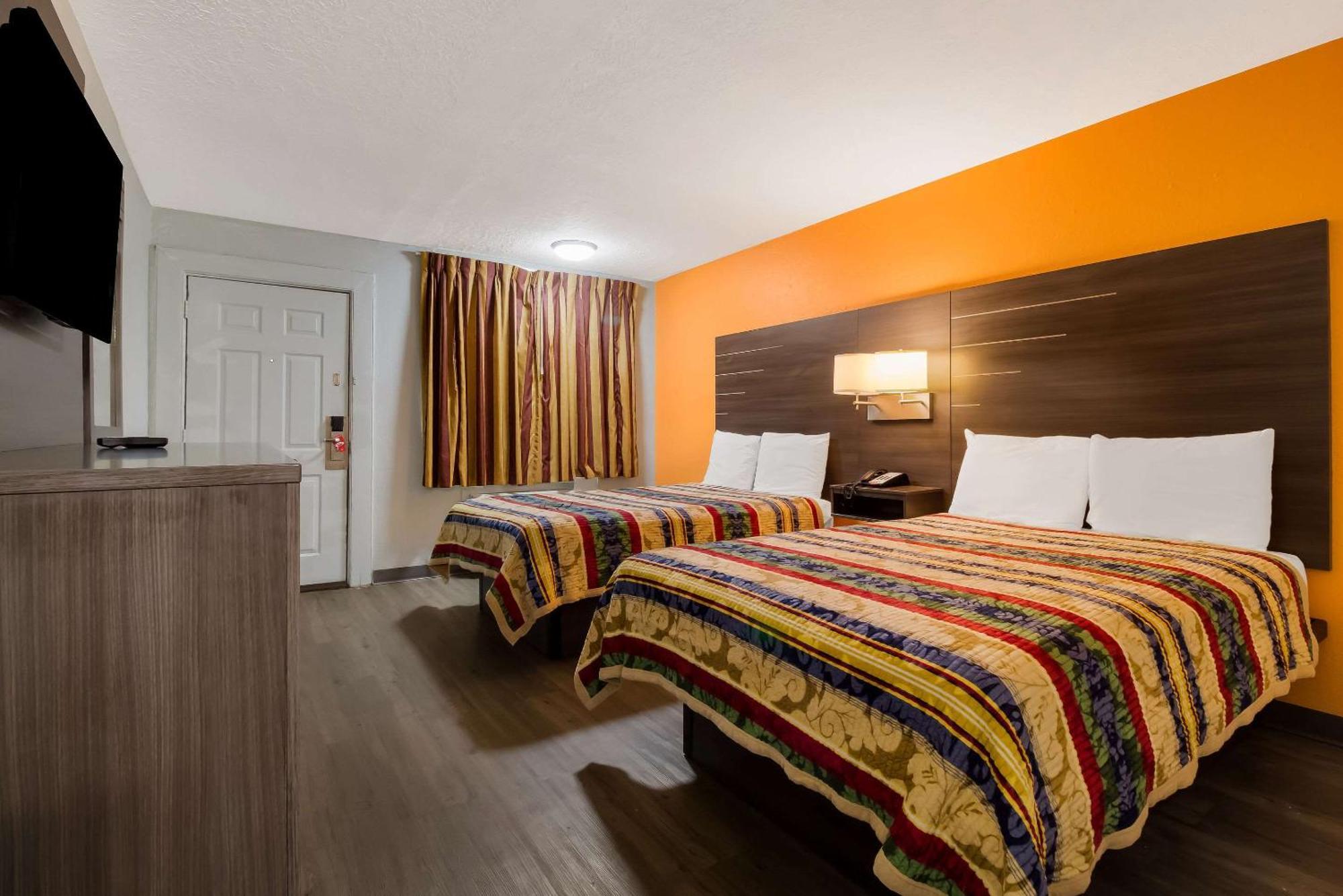 Rodeway Inn Conference Center Beaumont Ngoại thất bức ảnh