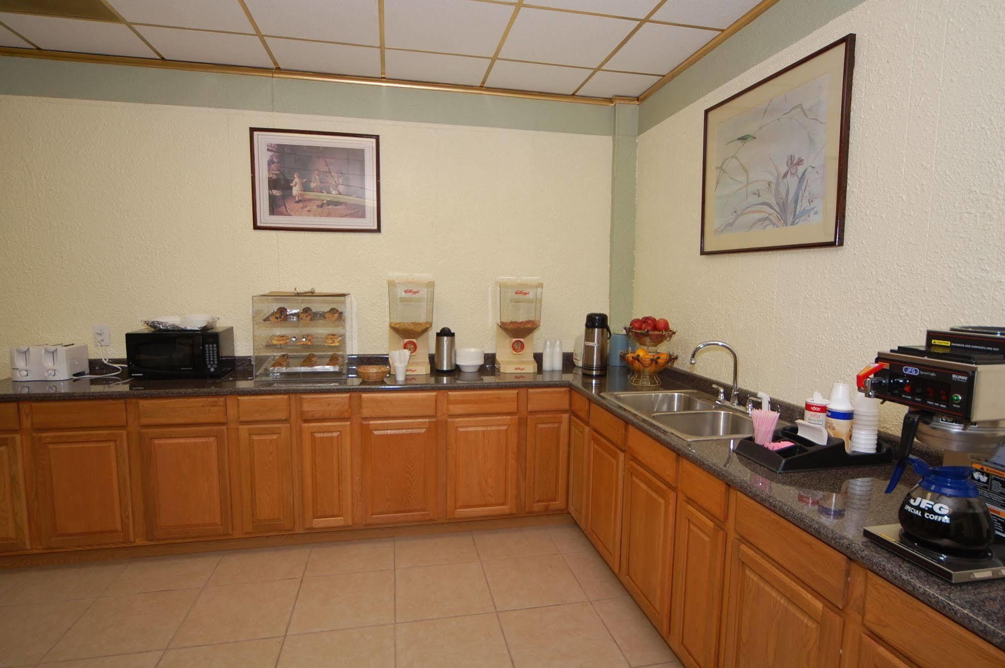 Rodeway Inn Conference Center Beaumont Ngoại thất bức ảnh